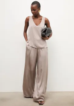 Answear.LAB compleu de zi de dama din vascoza imagine