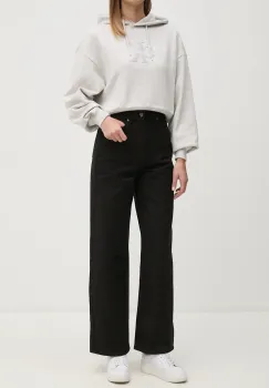 Calvin Klein jeansi imagine