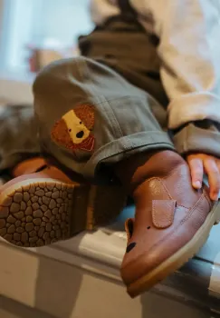 Donsje ghete de iarna pentru copii din piele Wadudu Classic Boots Dog culoarea maro, 2022004 imagine