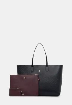 Tommy Hilfiger poseta imagine