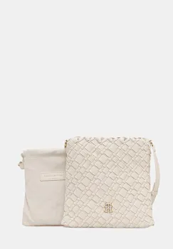 Tommy Hilfiger poseta imagine