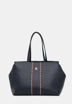 Tommy Hilfiger poseta imagine