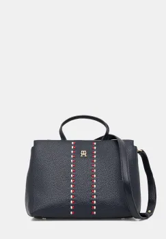 Tommy Hilfiger poseta imagine