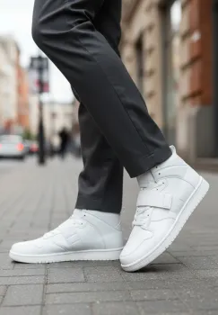 Adidasi barbati casual  albi H54 imagine