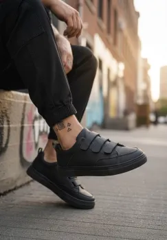 Adidasi barbati casual  negri C35 imagine