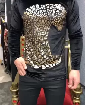 Bluza barbati cu imprimeu neagra B6127 6-3 imagine