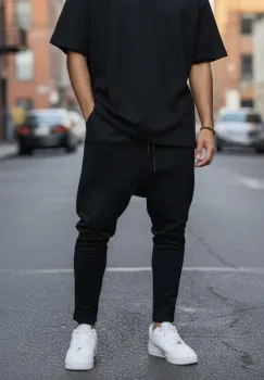 Pantaloni de trening cargo  negri  conici K557 40-3.3 imagine