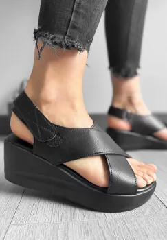 Sandale dama negre F10 imagine