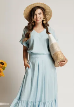 Bluza bleu din rayon cu croi drept si volanase la maneci imagine