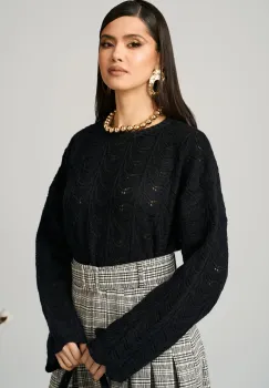 Bluza casual din tricot neagra cu decupaje imagine