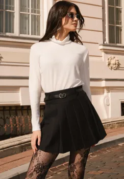 Bluza DY Fashion alba din jerse cu guler imagine