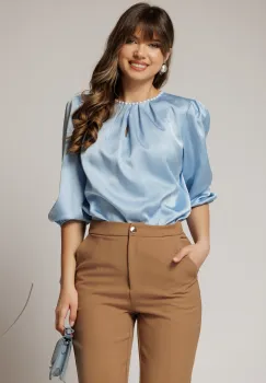 Bluza DY Fashion bleu din satin cu perle la decolteu imagine