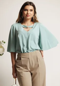 Bluza DY Fashion verde mint din voal vaporoasa cu aplicatie la decolteu imagine