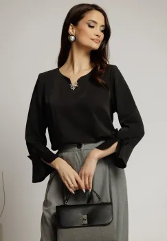 Bluza neagra din voal cu funde la maneci si brosa la decolteu imagine