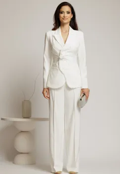 Compleu alb de ocazie cu cu desig floral si aplicatii de strassuri imagine