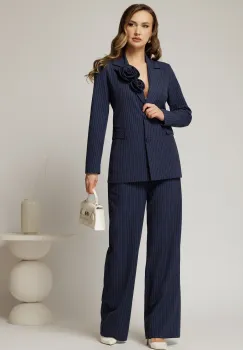 Compleu dama bleumarin cu dungi din sacou si pantalon cu detaliu floral imagine