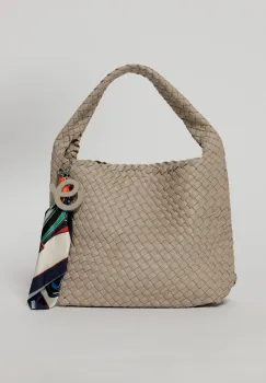 Geanta taupe din piele ecologica impletita accesorizata cu esarfa imagine