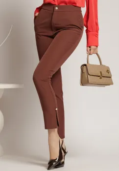 Pantaloni dama maro office cu crepeu si perla la glezna imagine