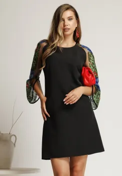 Rochie Andrea scurta neagra din stofa cu croi cambrat si maneci din dantela imagine