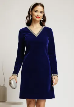 Rochie DY Fashion bleumarin din catifea fixa cu perle la decolteu si maneci imagine