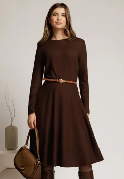 Rochie DY Fashion din tricot maro cu curea subtire si fusta clos imagine