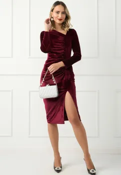 Rochie DY Fashion eleganta bordo din catifea cu fronseu imagine