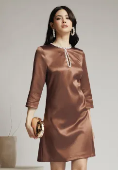 Rochie DY Fashion eleganta din satin maro cu perle la bust imagine