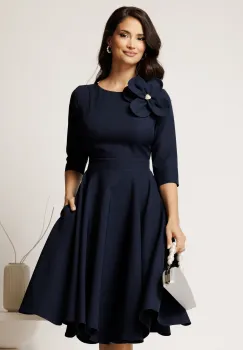 Rochie DY Fashion midi bleumarin din stofa in clos cu floare maxi la bust imagine