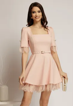 Rochie DY Fashion scurta roz cu dantela la fusta si maneci imagine
