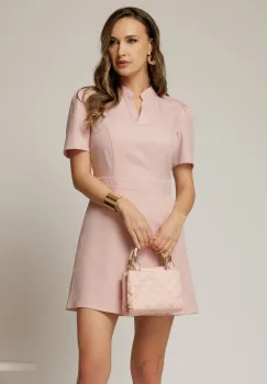 Rochie DY Fashion scurta roz cu mic decupaj in V la decolteu si fusta tip A imagine