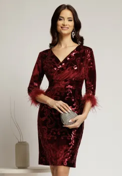 Rochie Eliza eleganta bordo din catifea cu paiete si pene la maneci imagine