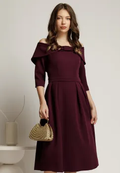 Rochie Irene midi magenta in clos cu umerii goi si funda la bust imagine