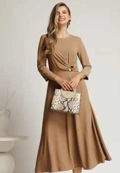 Rochie midi bej din crep in clos cu fronseu si aplicatie metalica in talie imagine