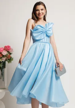 Rochie midi bleu din organza in clos cu funda la bust si margele imagine
