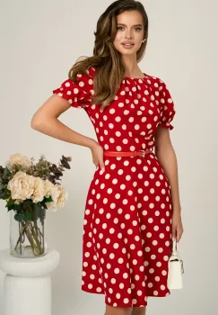 Rochie midi rosie din viscoza in clos cu buline mari si curea in talie imagine