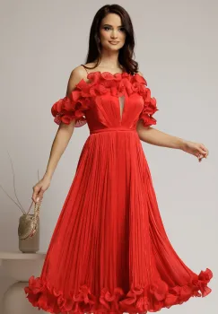 Rochie midi rosie in clos din voal satinat cu volanase la bust si la baza imagine