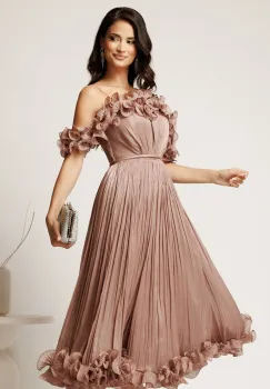 Rochie midi roz in clos din voal satinat cu volanase la bust si la baza imagine