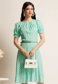 Rochie midi verde mint din viscoza in clos cu buline si curea in talie imagine