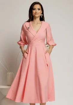 Rochie office de ocazie din stofa roz somon cu bust petrecut si rever imagine