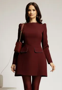 Rochie scurta bordo cu aplicatii la decolteu imagine