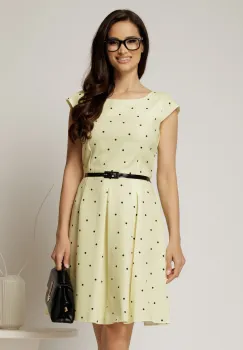 Rochie scurta galbena in clos cu buline si curtea in talie imagine