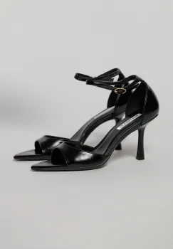 Sandale negre elegante din piele ecologica cu varf ascutit imagine