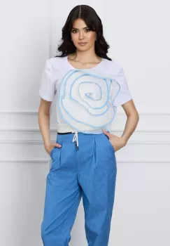 Tricou Ramona alb cu floare maxi bleu imagine