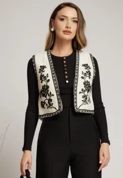 Vesta din muselina cu broderie neagra imagine