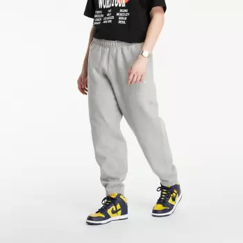 Pantaloni si blugi imagine