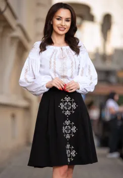 Bluza Effect ivoire tip ie cu broderie aurie imagine