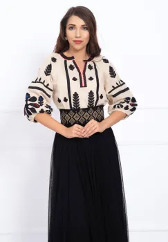 Bluza traditionala bej din in cu broderie florala imagine