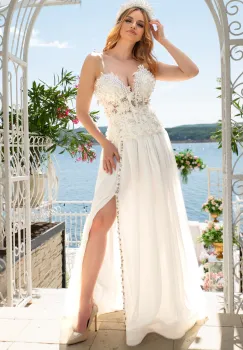 Corset alb Suflet de Inger cu perle albe si broderii fine Legendaria by Venezia imagine