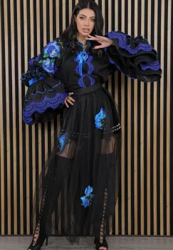 Fota dubla neagra din tulle fin trandafiri albastri 3D imagine