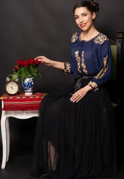 Ie dama traditionala bleumarin Minodora cu broderie aurie imagine